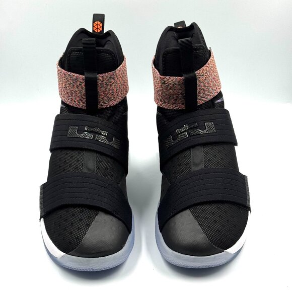 Nike LeBron Soldier 10 'Iridescent' - Picture 2 of 15